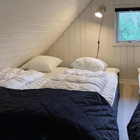 Per Knoldsvej Xii *